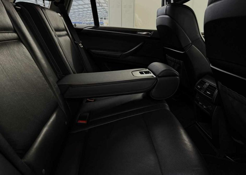 BMW X5 II (E70) Рестайлинг Москва  - изображение 16
