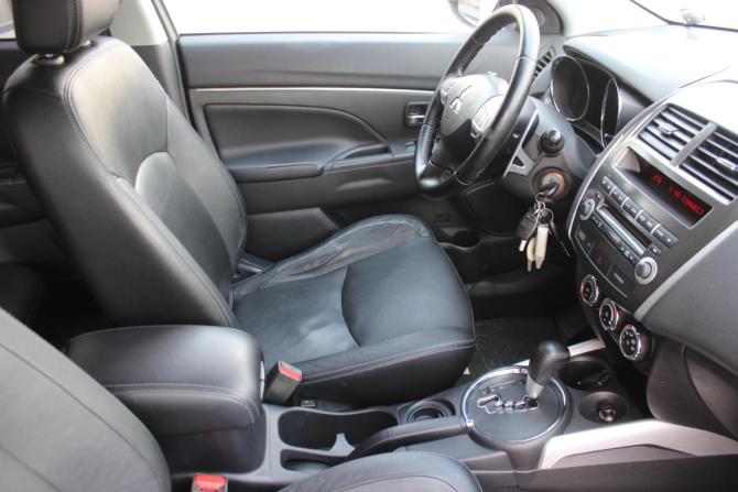 Mitsubishi ASX I с пробегом 2012 года, цена 897 000 рублей, 195621 км, внедорожник, Автокод Объявления