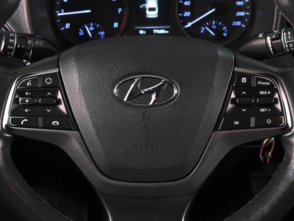 Hyundai Solaris II Рестайлинг с пробегом 2021 года, цена 1 415 000 рублей, 77680 км, седан, Автокод Объявления
