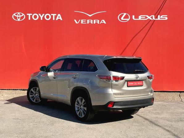 Toyota Highlander III (XU50) с пробегом 2014 года, цена 2 870 000 рублей, 227746 км, внедорожник, Автокод Объявления