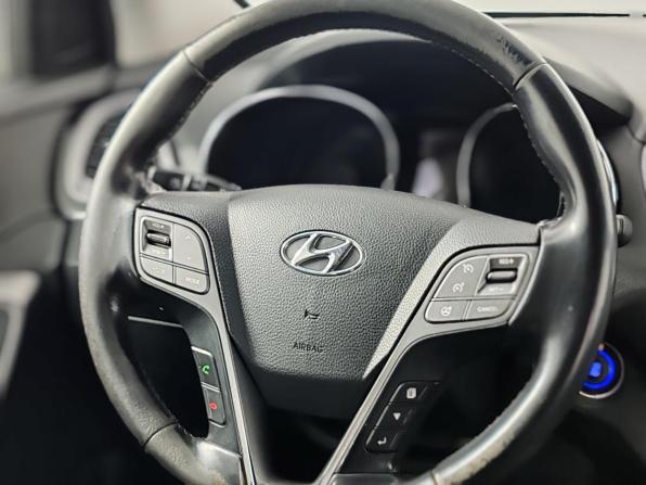 Hyundai Santa Fe III с пробегом 2012 года, цена 1 675 000 рублей, 103777 км, внедорожник, Автокод Объявления