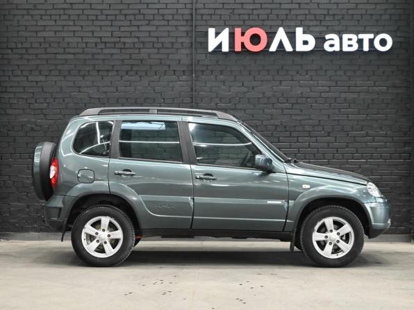 Chevrolet Niva I Рестайлинг с пробегом 2014 года, цена 570 000 рублей, 136990 км, внедорожник, Автокод Объявления