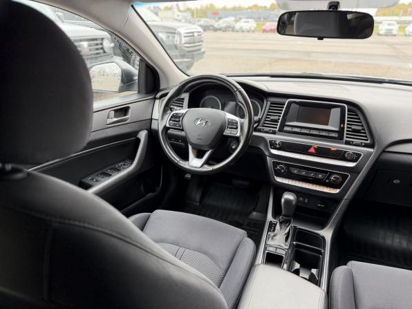 Hyundai Sonata VII (LF) Рестайлинг с пробегом 2018 года, цена 1 595 000 рублей, 127069 км, седан, Автокод Объявления