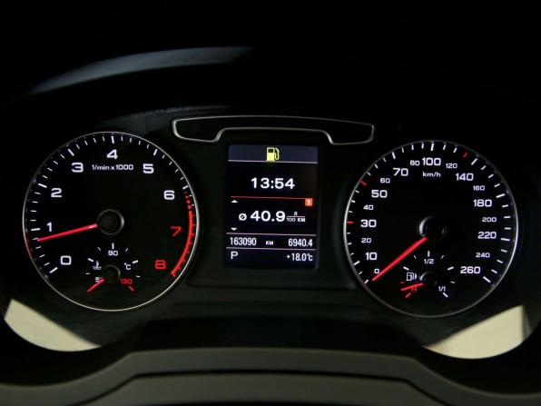 Audi Q3 I (8U) с пробегом 2012 года, цена 1 295 000 рублей, 163086 км, внедорожник, Автокод Объявления