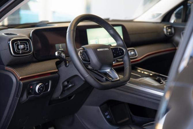 Jaecoo J8 с пробегом 2024 года, цена 4 300 000 рублей, 60907 км, внедорожник, Автокод Объявления