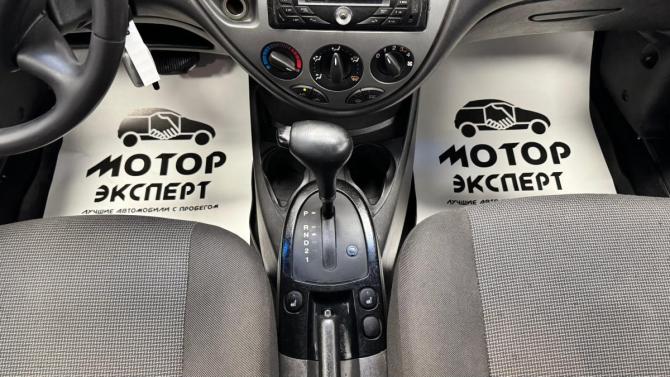 Ford Focus I Рестайлинг с пробегом 2002 года, цена 290 000 рублей, 285311 км, универсал, Автокод Объявления