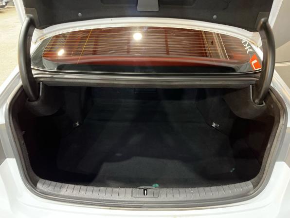 Hyundai Genesis II с пробегом 2015 года, цена 1 650 000 рублей, 208633 км, седан, Автокод Объявления