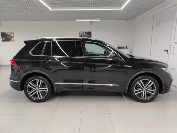 Volkswagen Tiguan II Рестайлинг с пробегом 2021 года, цена 4 243 000 рублей, 67635 км, внедорожник, Автокод Объявления