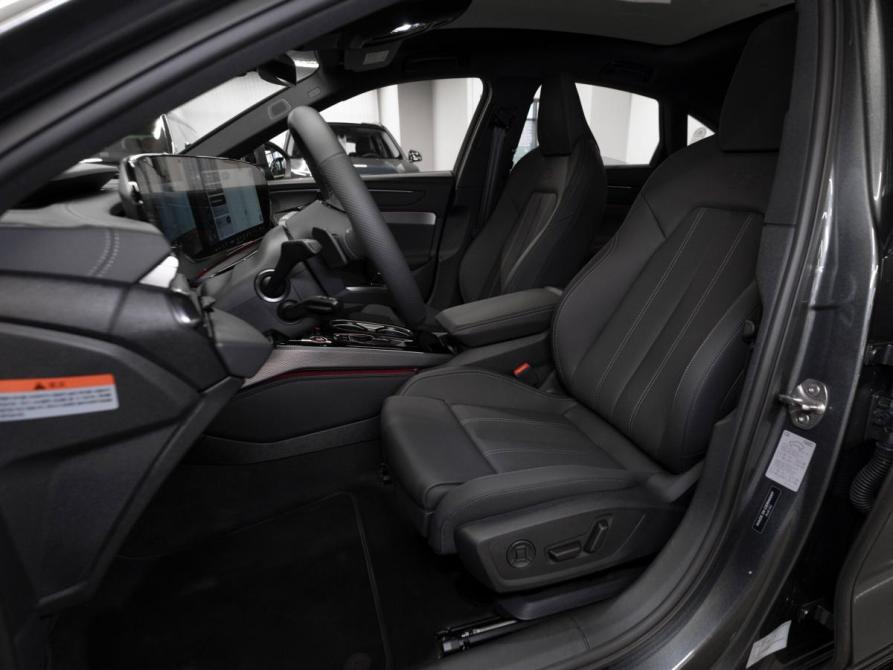 Audi A6 VI (C9) Москва  - изображение 12