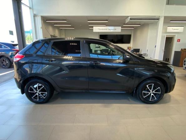 Lada (ВАЗ) XRAY I с пробегом 2017 года, цена 566 800 рублей, 255242 км, хэтчбек, Автокод Объявления