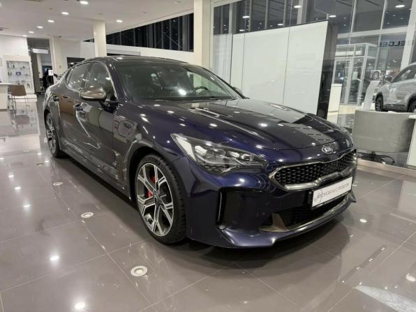 Kia Stinger I с пробегом 2018 года, цена 3 270 000 рублей, 107289 км, лифтбек, Автокод Объявления