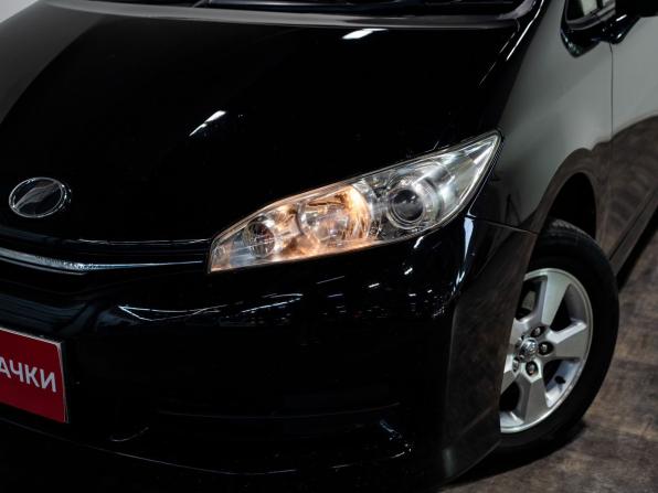Toyota Wish II Рестайлинг с пробегом 2015 года, цена 1 435 000 рублей, 198321 км, минивэн, Автокод Объявления