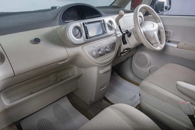 Toyota Porte I с пробегом 2010 года, цена 779 000 рублей, 142100 км, компактвэн, Автокод Объявления