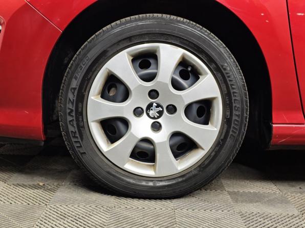 Peugeot 308 I Рестайлинг с пробегом 2012 года, цена 643 000 рублей, 111354 км, хэтчбек, Автокод Объявления