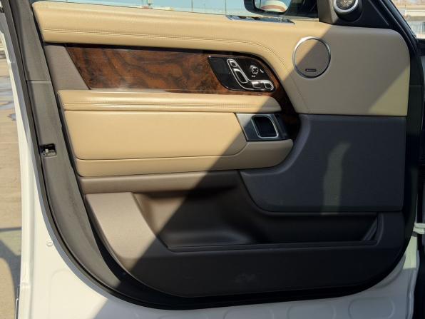 Land Rover Range Rover IV Рестайлинг с пробегом 2019 года, цена 6 500 000 рублей, 161800 км, внедорожник, Автокод Объявления