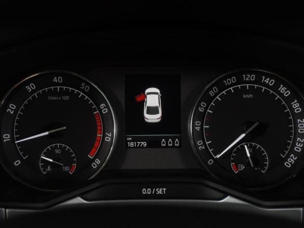 Skoda Superb III с пробегом 2017 года, цена 1 899 000 рублей, 181779 км, лифтбек, Автокод Объявления