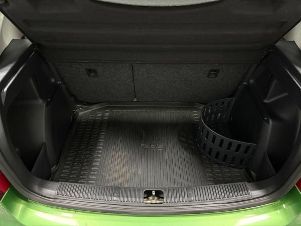Skoda Fabia II Рестайлинг с пробегом 2010 года, цена 806 000 рублей, 146904 км, хэтчбек, Автокод Объявления