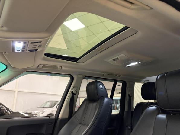 Land Rover Range Rover III Рестайлинг 2 с пробегом 2012 года, цена 1 699 000 рублей, 142873 км, внедорожник, Автокод Объявления