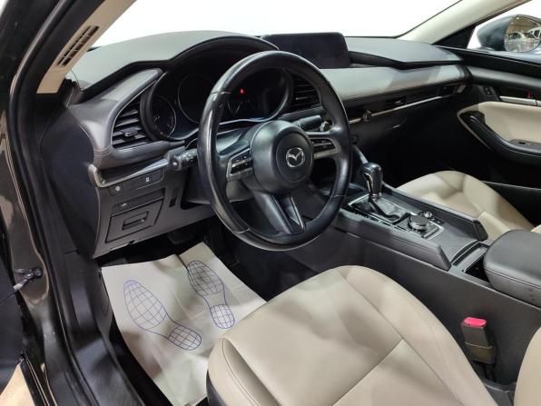 Mazda 3 IV (BP) с пробегом 2019 года, цена 1 700 000 рублей, 46450 км, седан, Автокод Объявления
