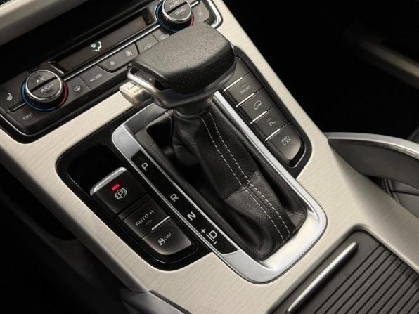 Geely Atlas I с пробегом 2020 года, цена 1 490 000 рублей, 110971 км, внедорожник, Автокод Объявления
