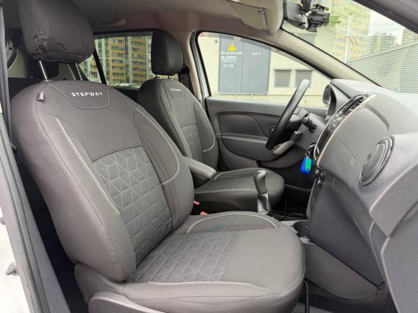 Renault Sandero II Рестайлинг с пробегом 2019 года, цена 1 125 000 рублей, 73392 км, хэтчбек, Автокод Объявления