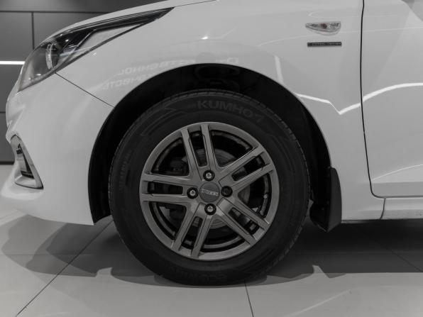 Hyundai Solaris II с пробегом 2019 года, цена 1 495 000 рублей, 83112 км, седан, Автокод Объявления