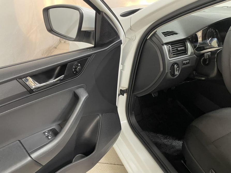 Skoda Rapid I Рестайлинг Воронеж  - изображение 17