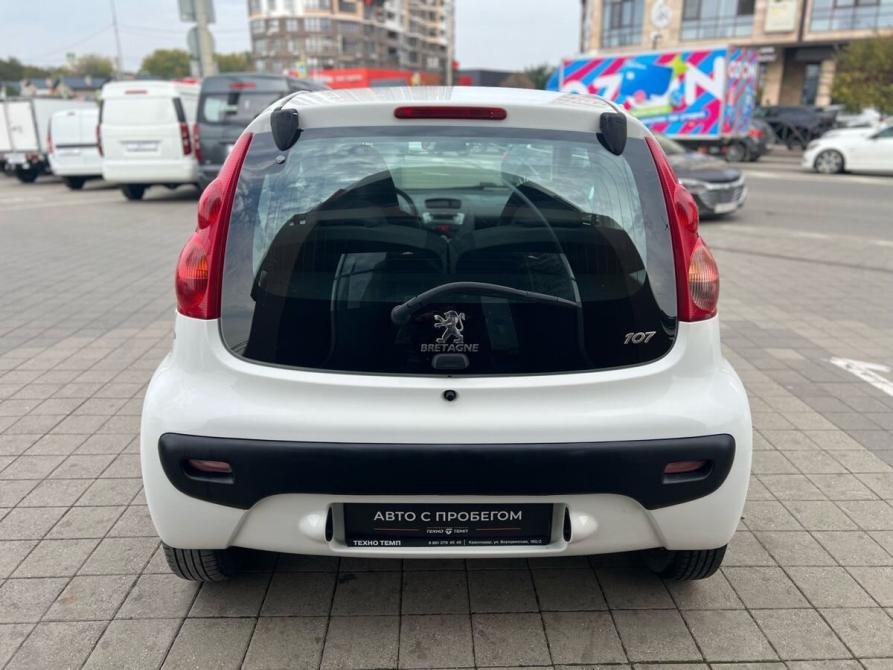 Peugeot 107 I Краснодар  - изображение 6