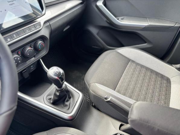 Lada (ВАЗ) Iskra с пробегом 2025 года, цена 1 595 000 рублей, 1675 км, седан, Автокод Объявления