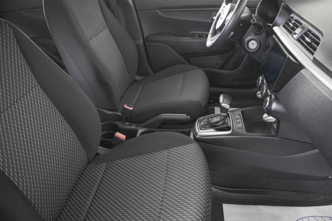 Kia Rio IV с пробегом 2019 года, цена 1 359 000 рублей, 106000 км, седан, Автокод Объявления