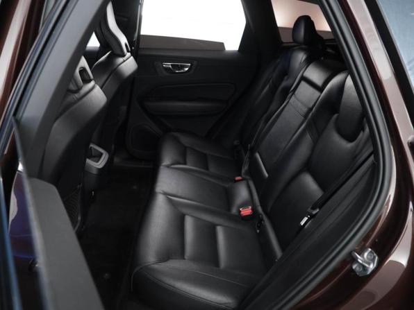 Volvo XC60 II с пробегом 2018 года, цена 3 324 444 рубля, 121589 км, внедорожник, Автокод Объявления