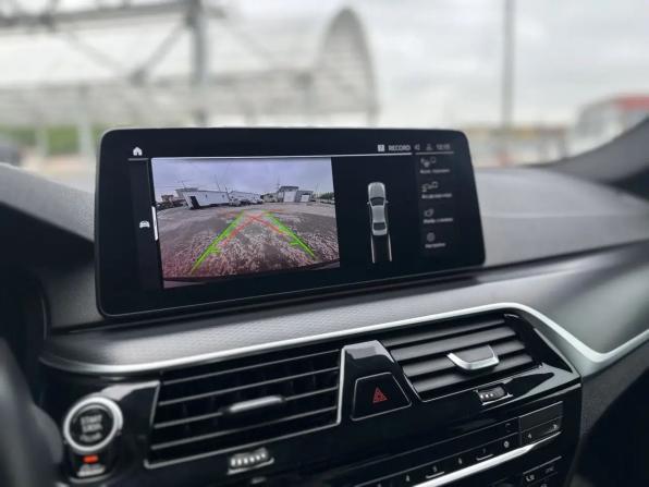 BMW 5 серии VII (G30/G31/G38) Рестайлинг с пробегом 2021 года, цена 5 669 000 рублей, 41000 км, седан, Автокод Объявления