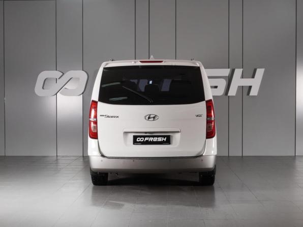 Hyundai Grand Starex I Рестайлинг 2 с пробегом 2018 года, цена 3 345 000 рублей, 140713 км, минивэн, Автокод Объявления