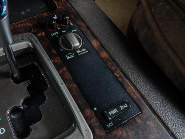 Toyota Land Cruiser 200 Series с пробегом 2008 года, цена 2 549 000 рублей, 385812 км, внедорожник, Автокод Объявления