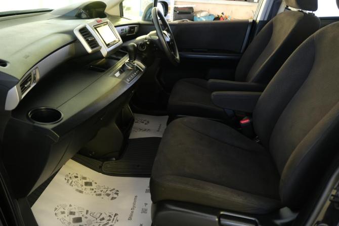 Honda Freed I Рестайлинг с пробегом 2012 года, цена 1 169 000 рублей, 119200 км, компактвэн, Автокод Объявления