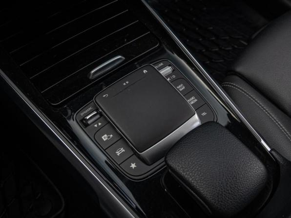 Mercedes-Benz GLB I (X247) с пробегом 2021 года, цена 3 870 000 рублей, 69178 км, внедорожник, Автокод Объявления