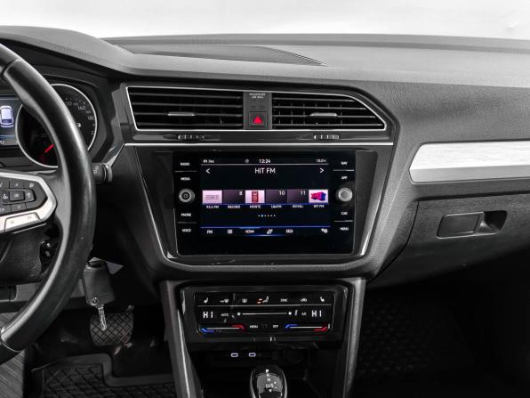 Volkswagen Tiguan II Рестайлинг с пробегом 2021 года, цена 2 560 000 рублей, 118551 км, внедорожник, Автокод Объявления