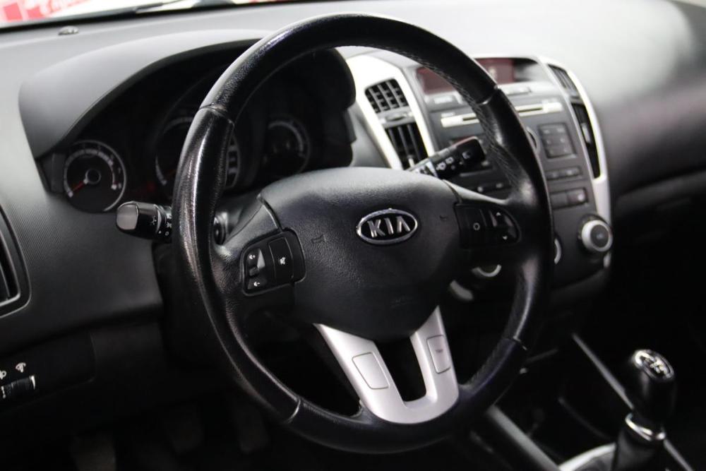 Kia Ceed I Рестайлинг Сургут  - изображение 15