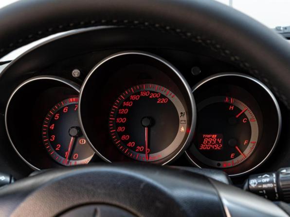 Mazda 3 I (BK) Рестайлинг с пробегом 2006 года, цена 530 000 рублей, 300492 км, хэтчбек, Автокод Объявления