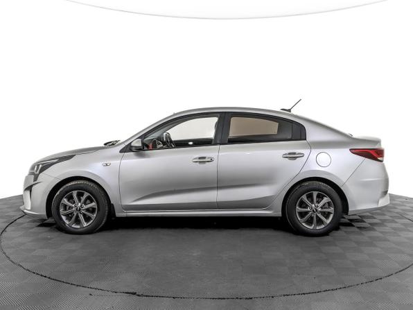 Kia Rio IV Рестайлинг с пробегом 2021 года, цена 1 600 000 рублей, 89200 км, седан, Автокод Объявления