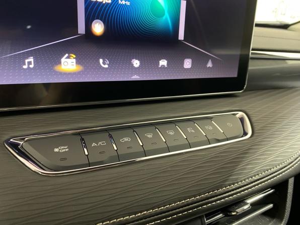 Haval Jolion I с пробегом 2023 года, цена 1 865 000 рублей, 33779 км, внедорожник, Автокод Объявления