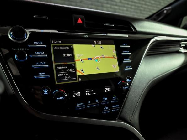 Toyota Camry VIII (XV70) Рестайлинг с пробегом 2021 года, цена 3 400 000 рублей, 143808 км, седан, Автокод Объявления