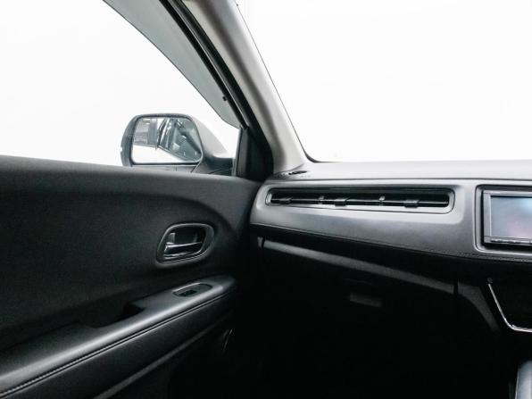 Honda Vezel I с пробегом 2017 года, цена 1 729 000 рублей, 98921 км, внедорожник, Автокод Объявления
