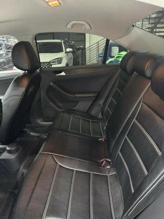 Volkswagen Jetta VI Рестайлинг с пробегом 2015 года, цена 1 299 000 рублей, 111000 км, седан, Автокод Объявления