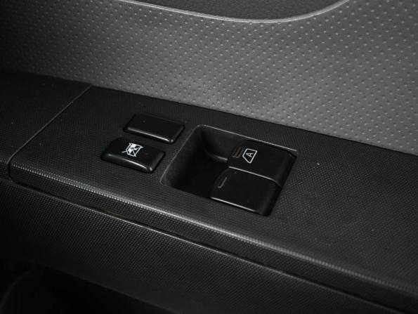 Nissan AD III Рестайлинг с пробегом 2017 года, цена 919 000 рублей, 234458 км, универсал, Автокод Объявления
