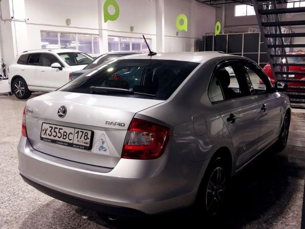 Skoda Rapid I Рестайлинг с пробегом 2017 года, цена 1 040 000 рублей, 98212 км, лифтбек, Автокод Объявления