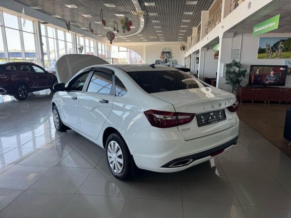 Lada (ВАЗ) Vesta I Рестайлинг (NG) с пробегом 2024 года, цена 1 227 000 рублей, 33000 км, седан, Автокод Объявления