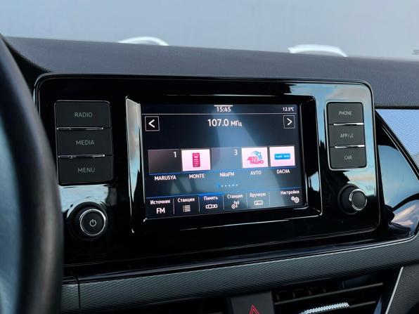 Volkswagen Polo VI с пробегом 2022 года, цена 1 749 300 рублей, 82526 км, лифтбек, Автокод Объявления