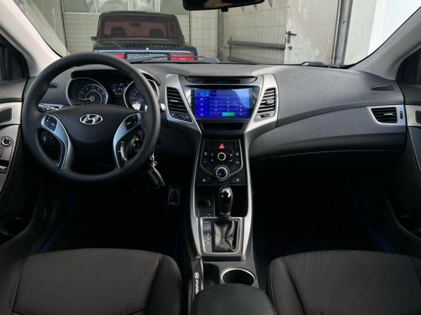 Hyundai Elantra V (MD) Рестайлинг с пробегом 2014 года, цена 1 049 000 рублей, 164453 км, седан, Автокод Объявления