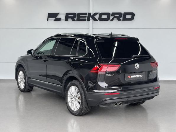 Volkswagen Tiguan II с пробегом 2018 года, цена 2 149 000 рублей, 195267 км, внедорожник, Автокод Объявления
